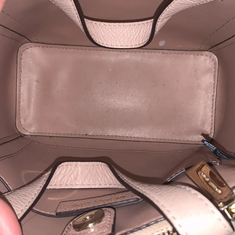 Small Michael Kors Purse - Picture 3 of 3